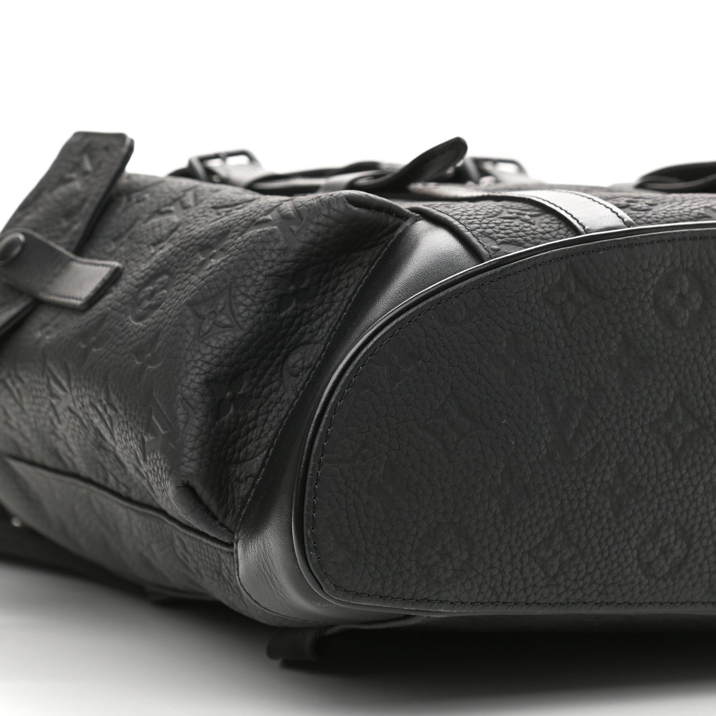 Taurillon Monogram Christopher MM Backpack Black