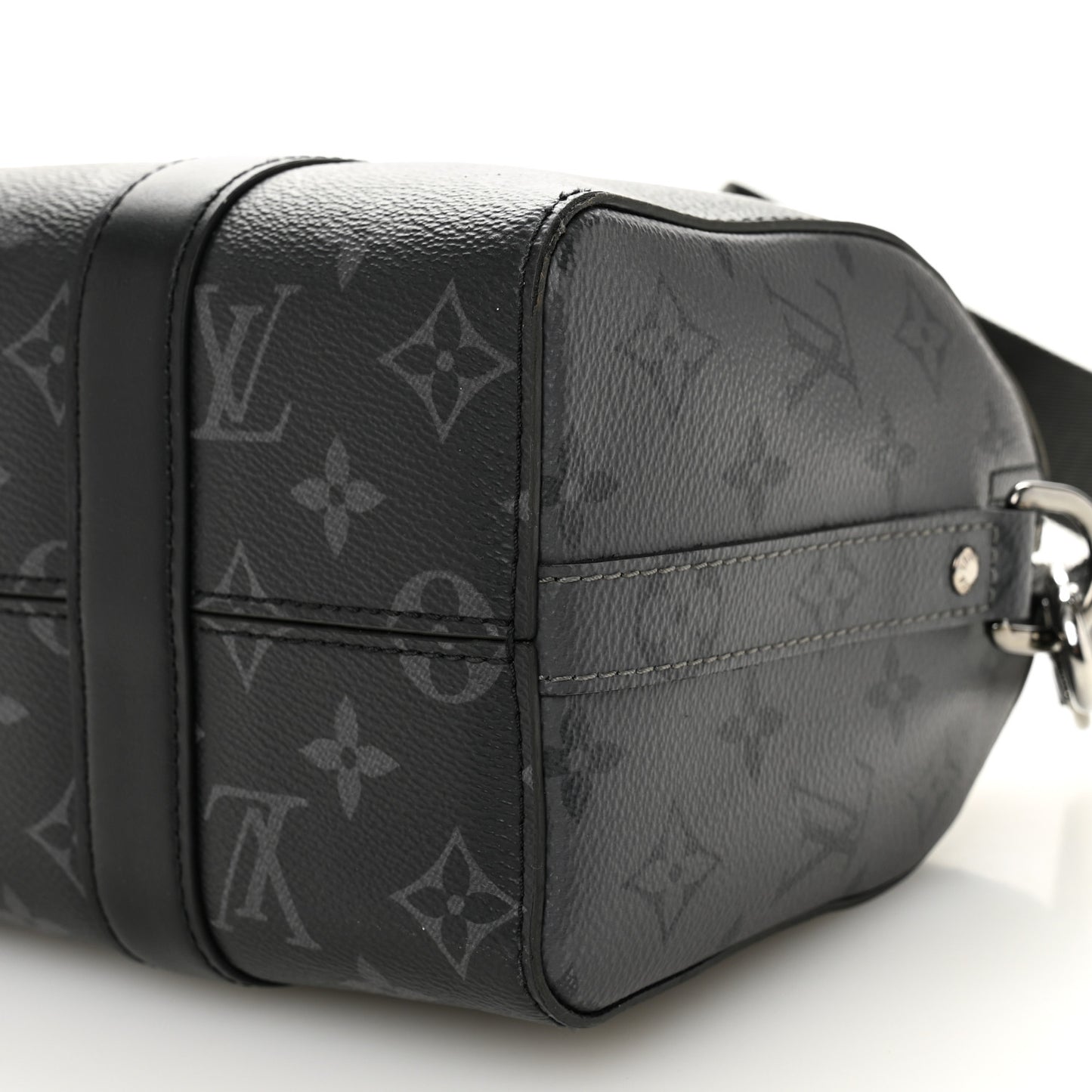 Reverse Monogram Eclipse City Keepall
