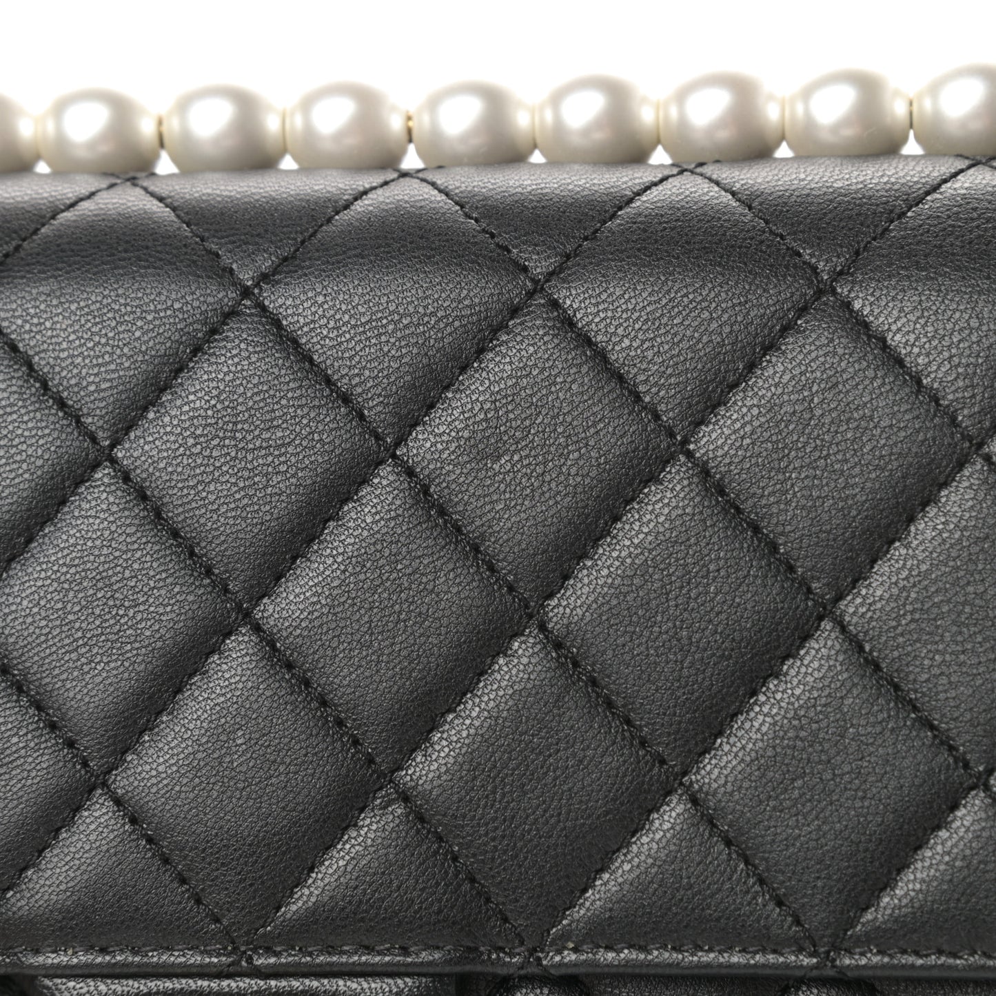 Lambskin Quilted Small Chic Pearls Flap Black