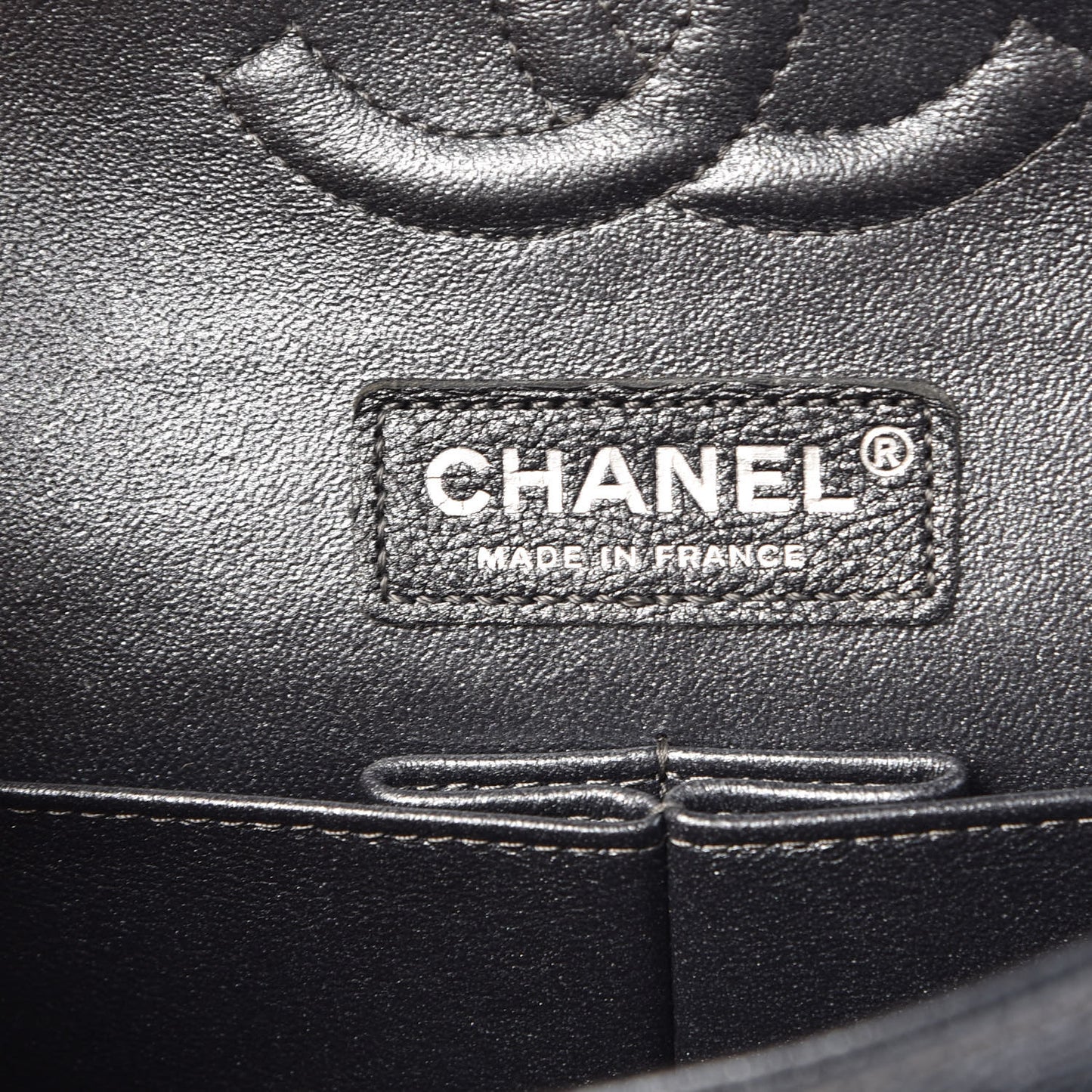 Pearly Caviar Quilted Medium Double Flap Grey