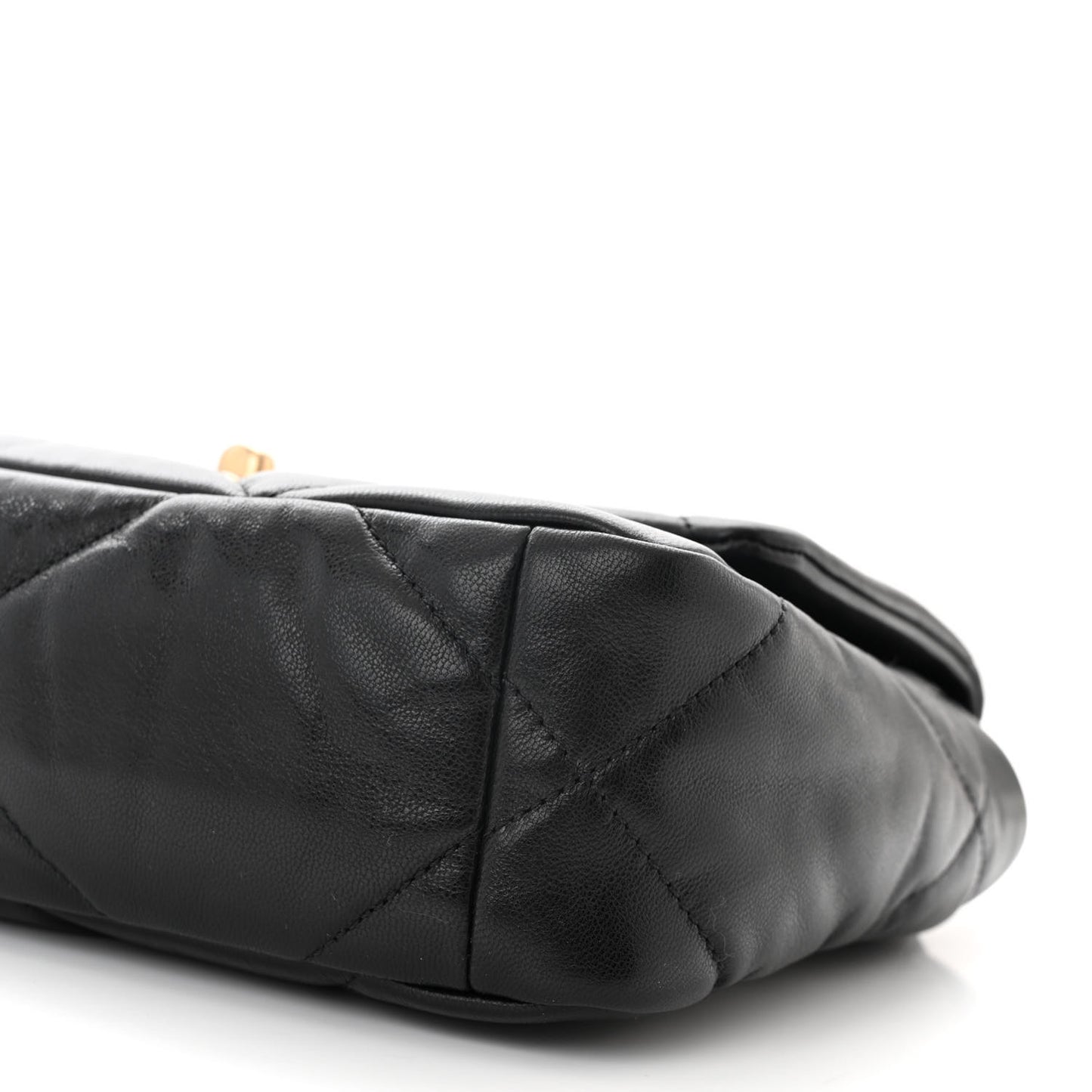 Shiny Goatskin Quilted Medium Chanel 19 Flap Black