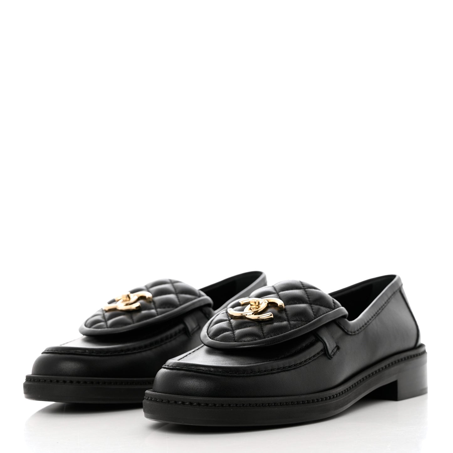 Lambskin Quilted CC Turnlock Loafers 38 Black