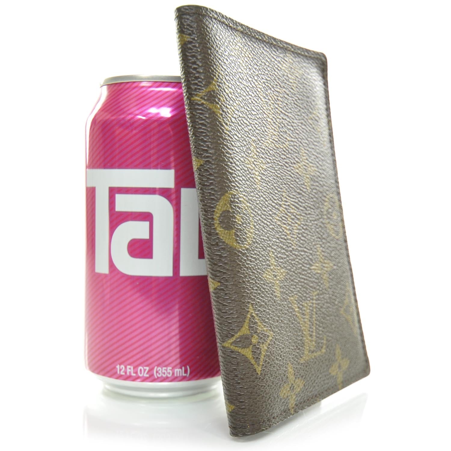 Louis Vuitton Monogram Passport Cover 3 of 7