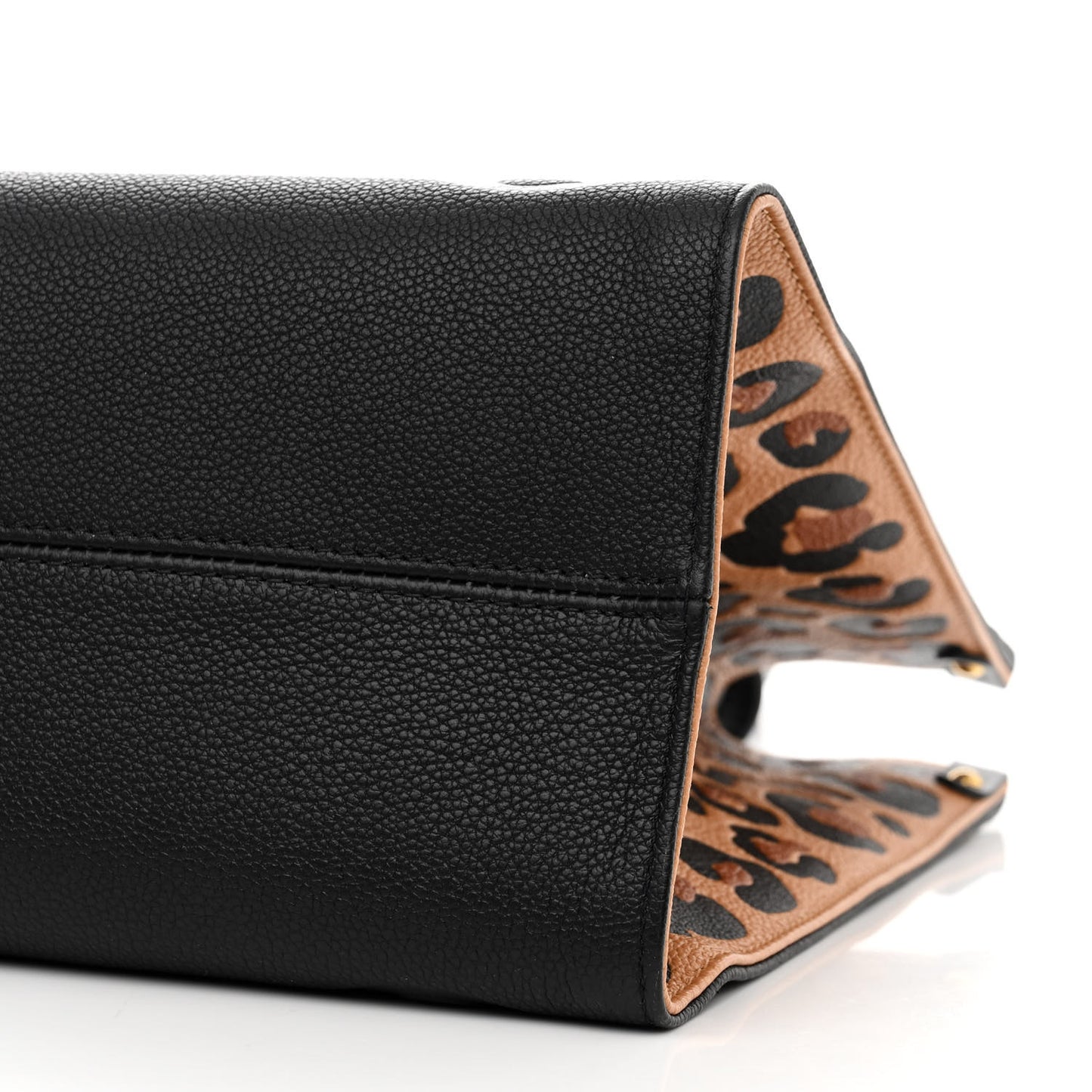 Empreinte Monogram Giant Wild At Heart Onthego MM Black