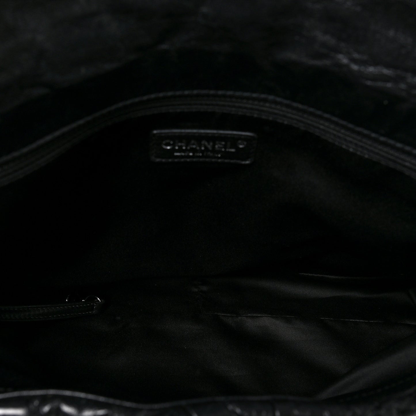 Glazed Calfskin Twisted Maxi Flap Black