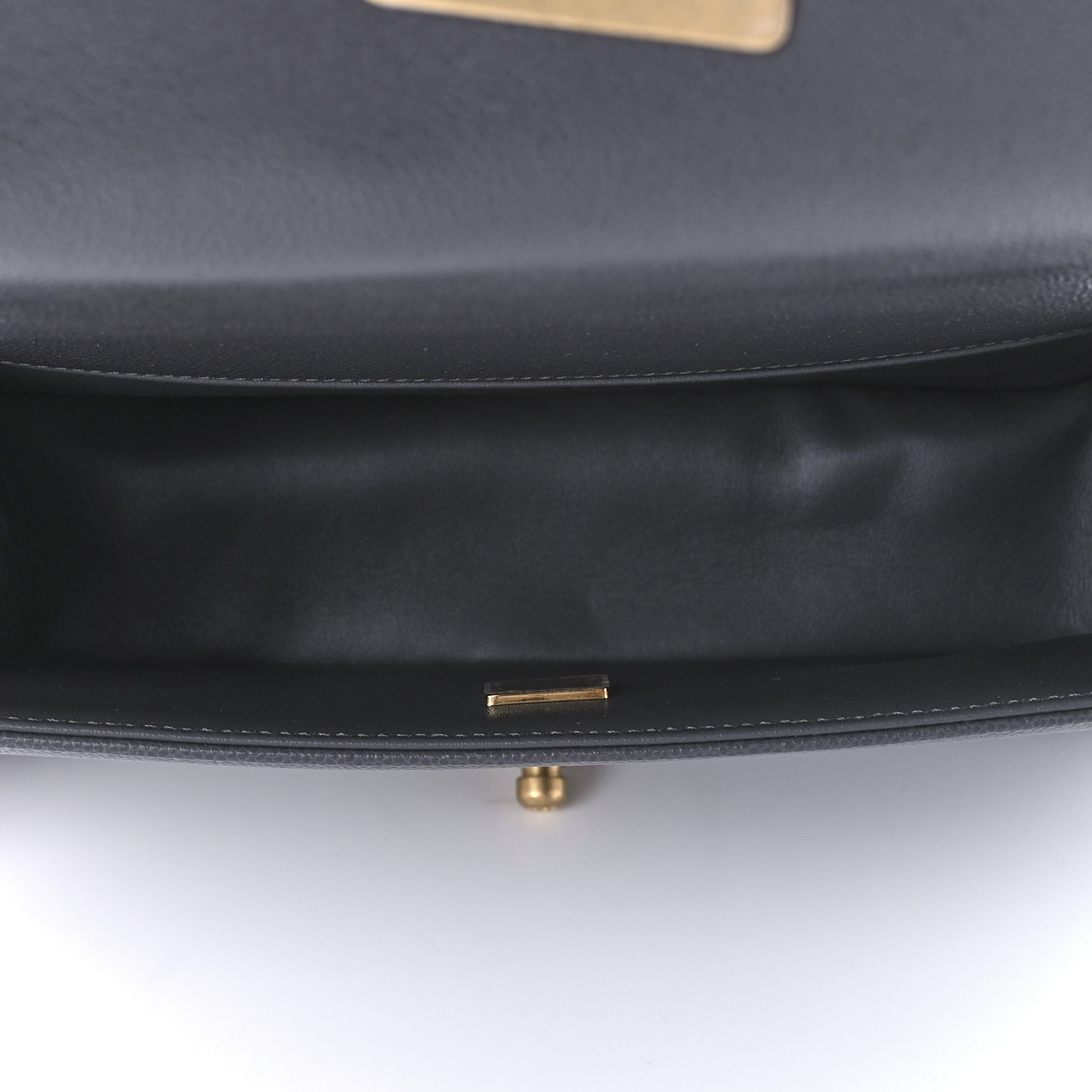 Chanel Caviar Quilted Medium Boy Flap Grey 5 of 9