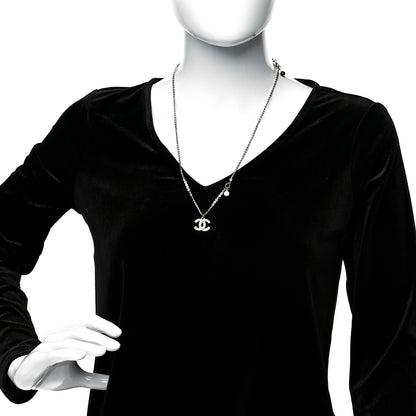 Chanel Crystal Pearl CC Pendant Necklace Silver Black 2 of 5