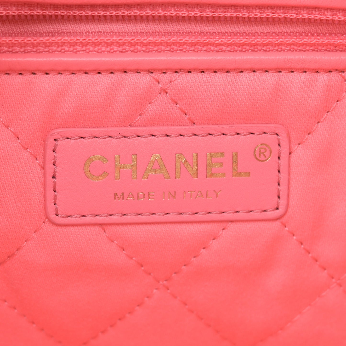 Shiny Calfskin Quilted Chanel 22 Coral Pink