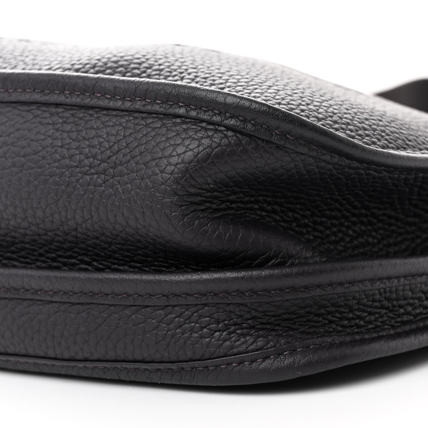 Hermes Taurillon Clemence Evelyne III PM Prunoir 10 of 14