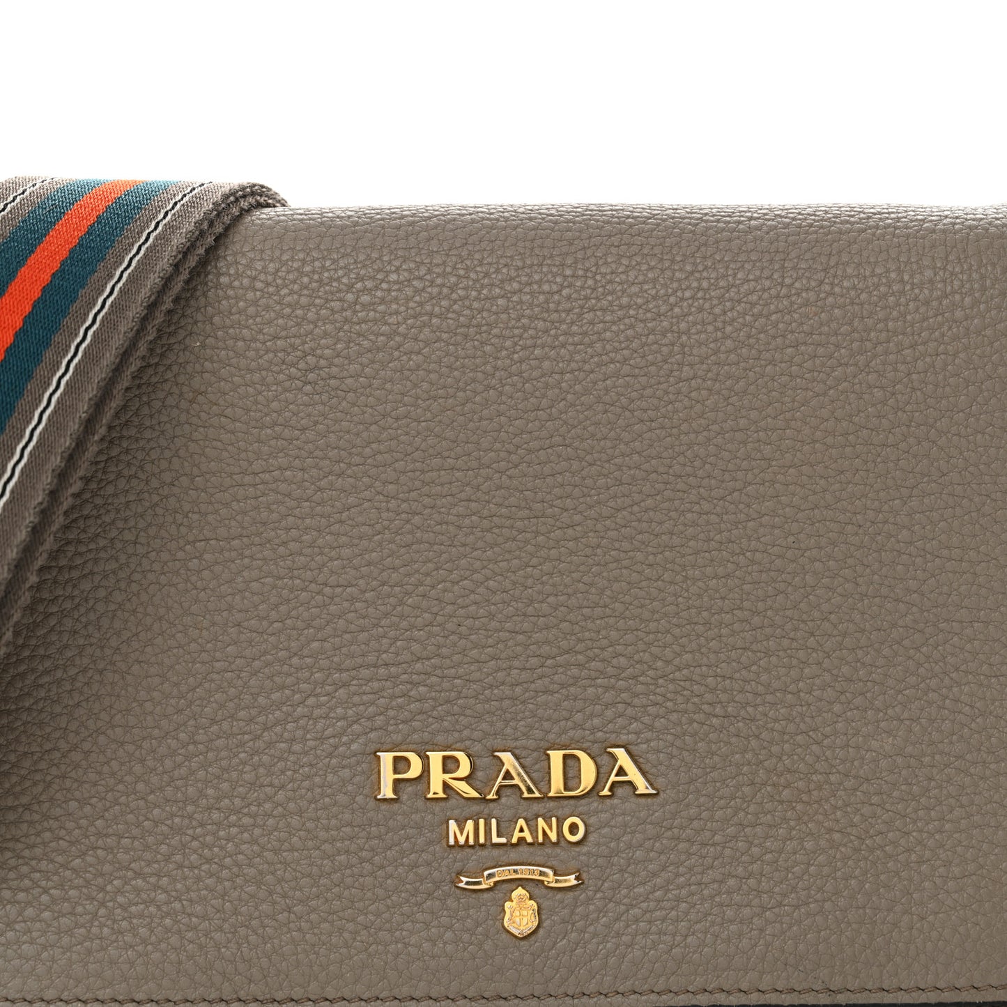 Vitello Daino Crossbody Flap Argilla