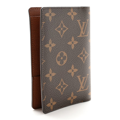 Louis Vuitton Monogram Passport Cover 3 of 8