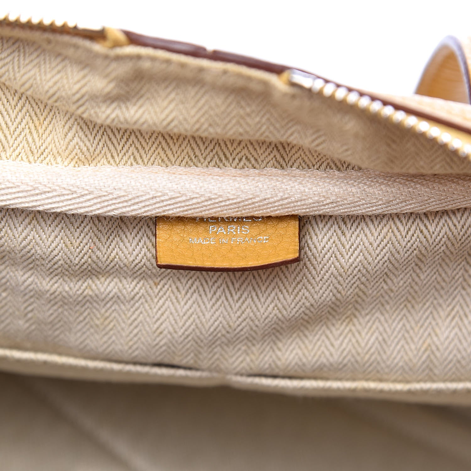Hermes Taurillon Clemence Victoria II 35 Curry 6 of 12