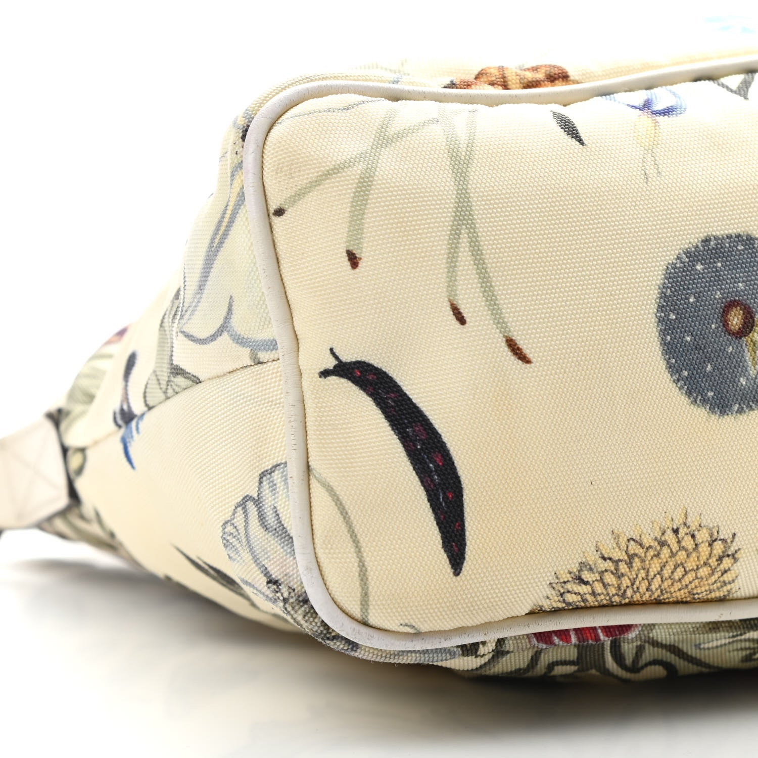 Gucci Canvas Flora Knight Small Zippered Tote White 8 of 14