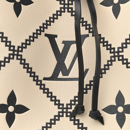 Louis Vuitton Empreinte Monogram Giant Broderies Neonoe MM Cream Black 8 of 12