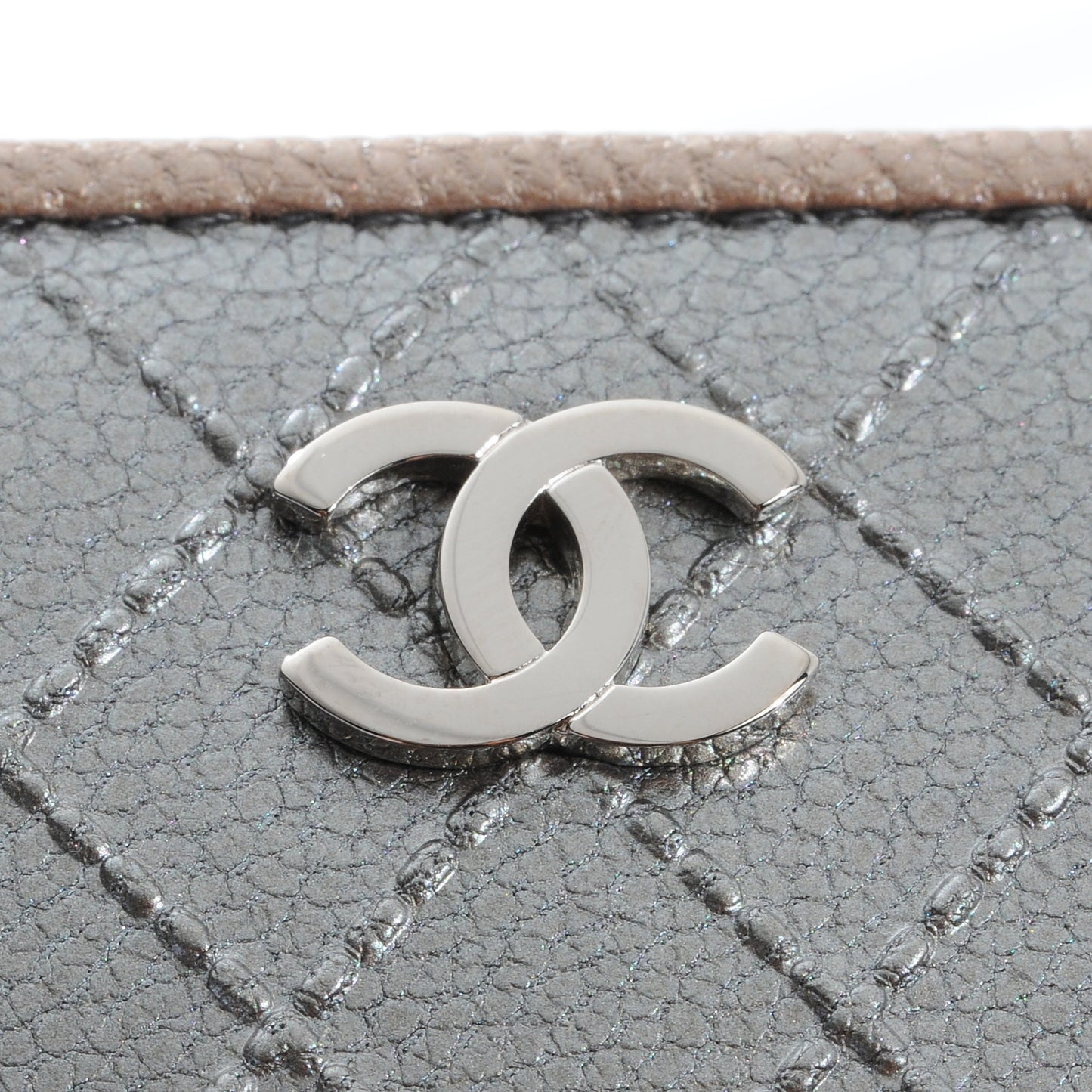 Diamond Stitched Yen Wallet Silver