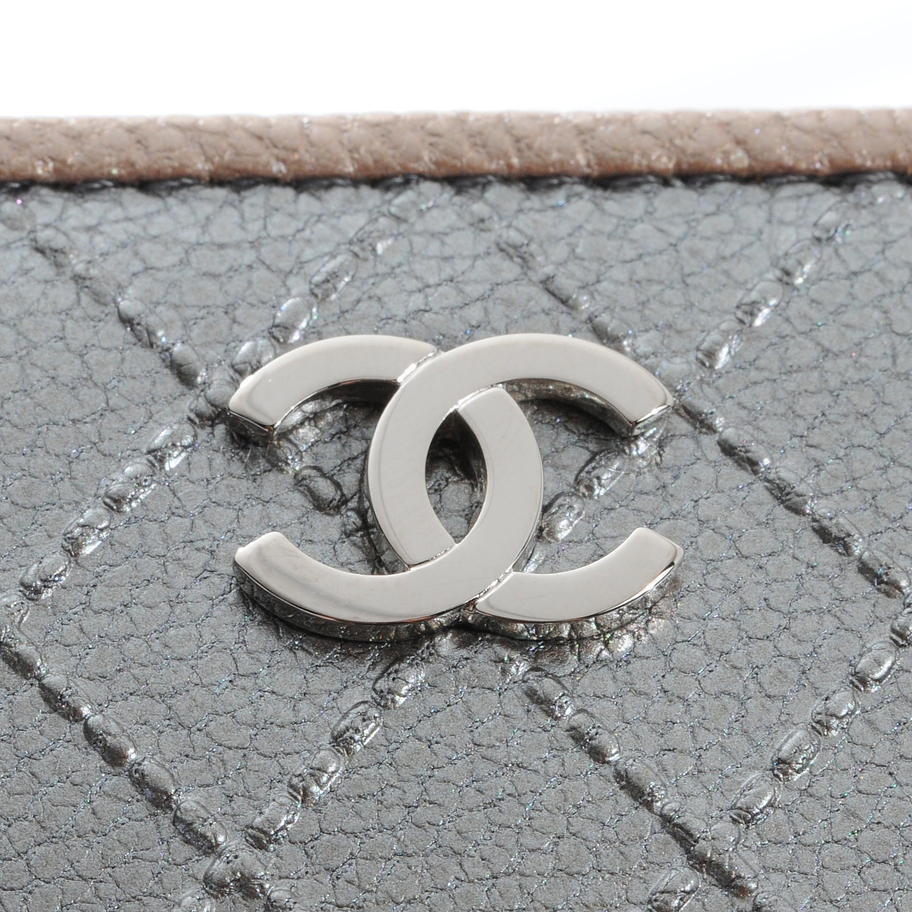 Chanel Diamond Stitched Yen Wallet Silver 4 of 8