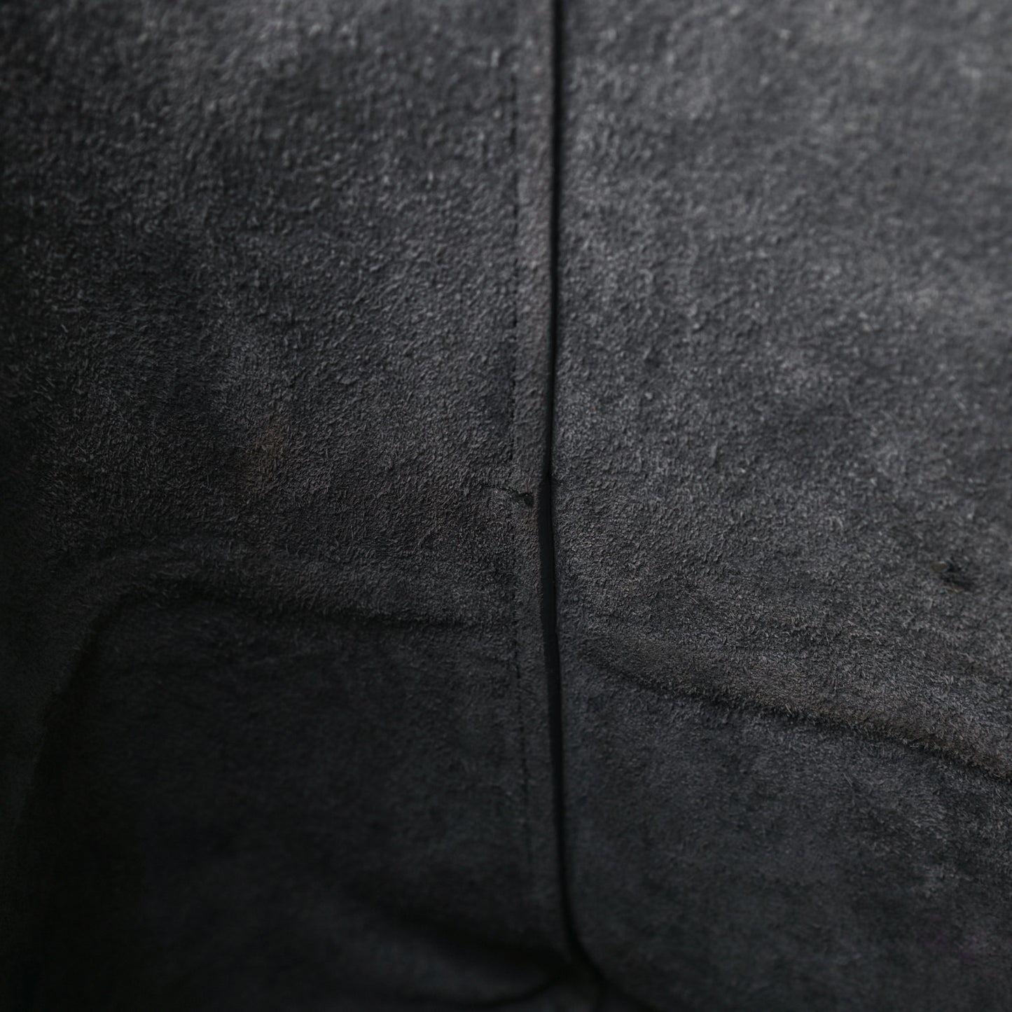 Soft Grained Calfskin Sangle Bucket Bag Kohl