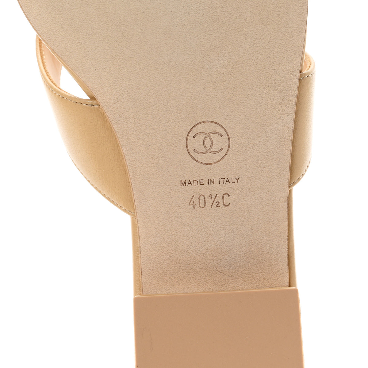 Lambskin CC Thong Sandals 40.5 Beige