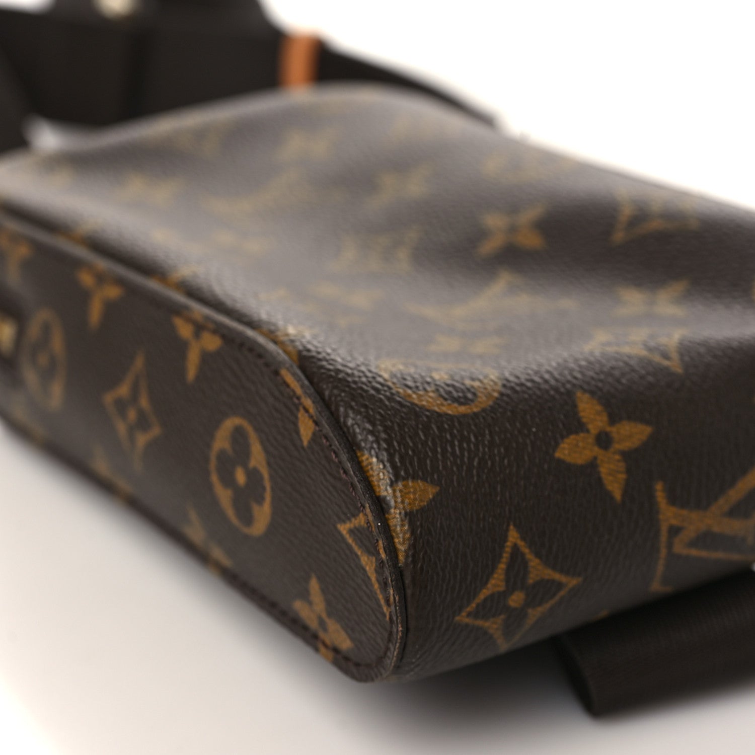 Louis Vuitton Monogram Geronimos 7 of 8
