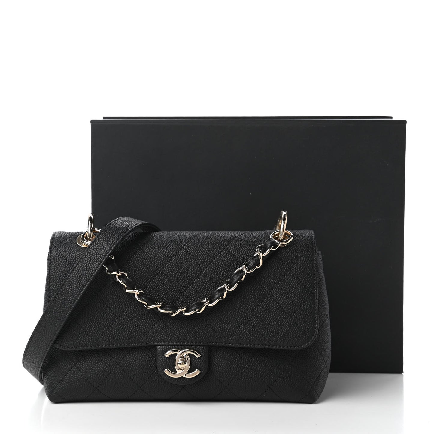 Caviar Quilted City Walk Flap Black