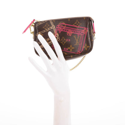 Louis Vuitton Monogram 2014 Christmas Animation Mini Pochette Accessories 2 of 7