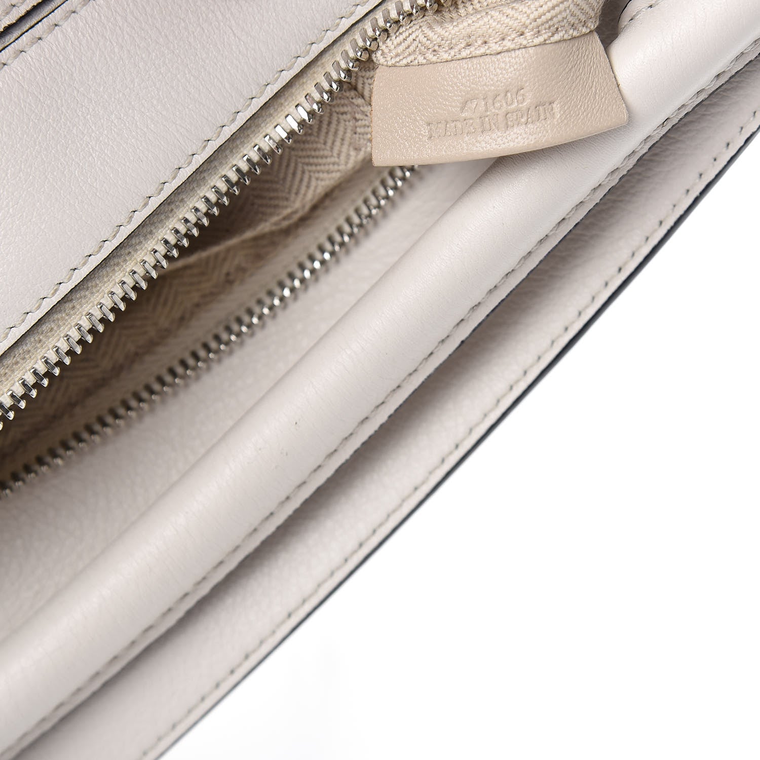 Loewe Calfskin Small Puzzle Bag White 9 of 10