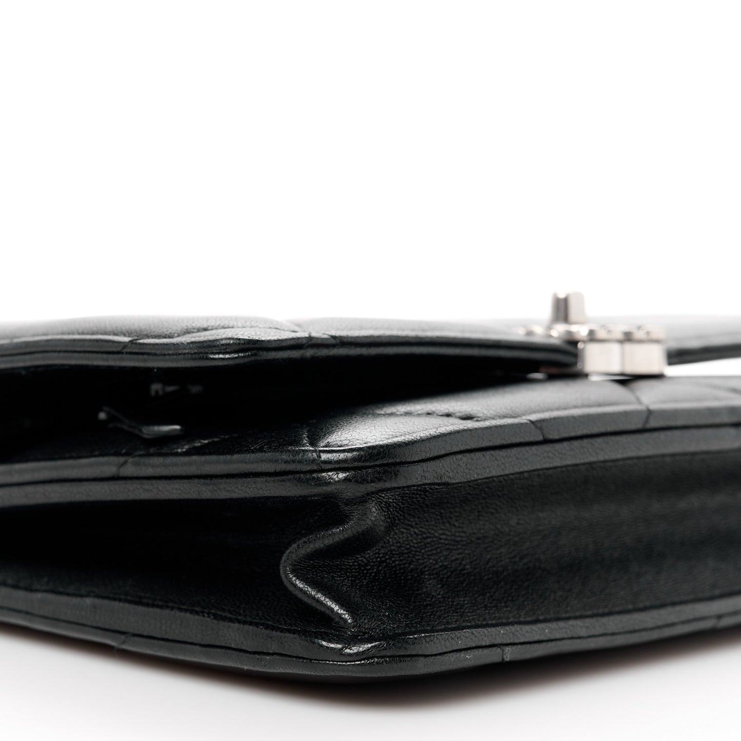 Lambskin Quilted Chanel 19 Wallet On Chain WOC Black