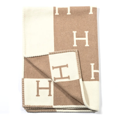 Hermes Wool Cashmere Avalon Baby Blanket Noisette Moyen White 2 of 3