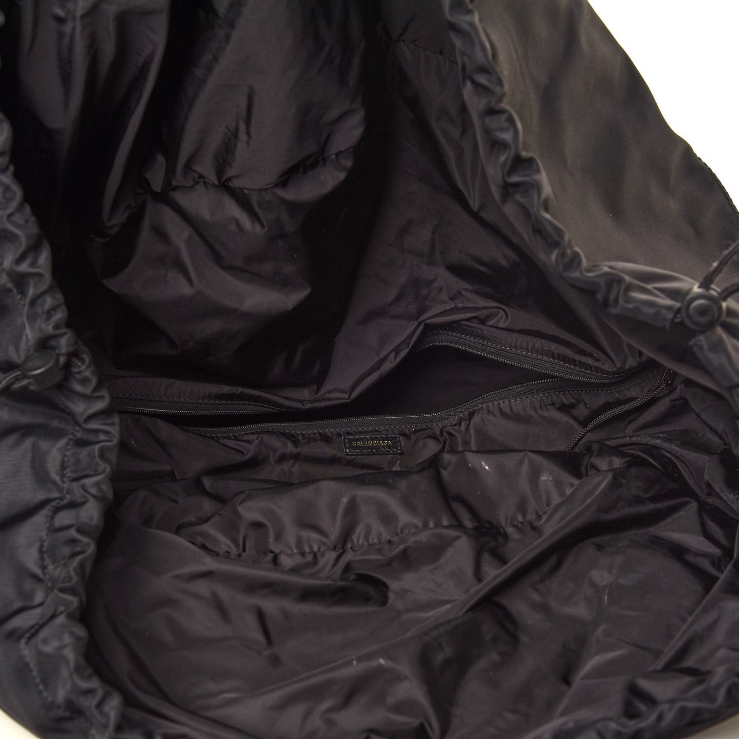 Textured Sport Nylon Logo Embroidered S Wheel Gym Bag Black Bleu Navy