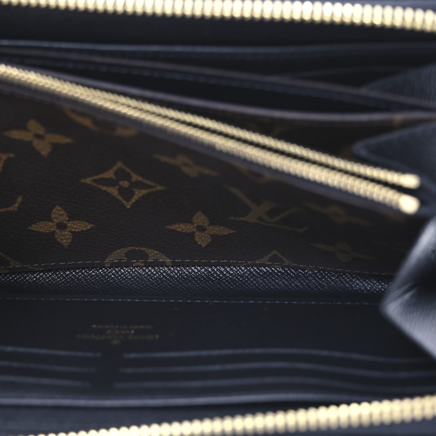 Louis Vuitton Monogram Zippy Retiro Wallet Black 8 of 11