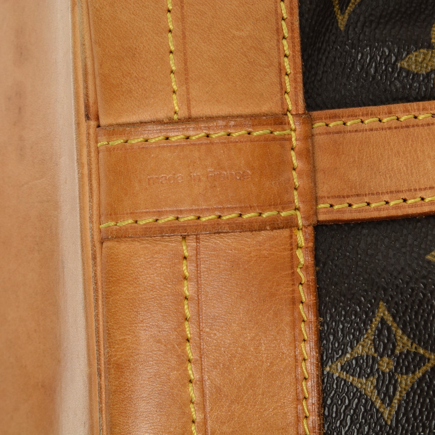 Monogram Noe
