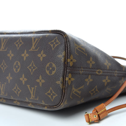 Louis Vuitton Monogram Neverfull PM 6 of 25