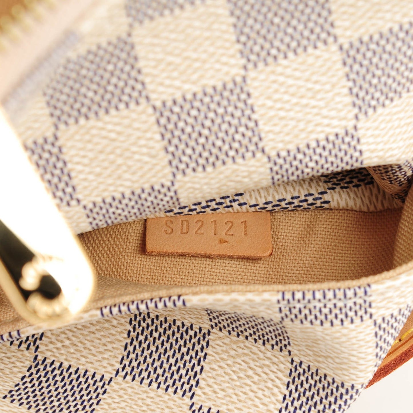 Damier Azur Totally MM