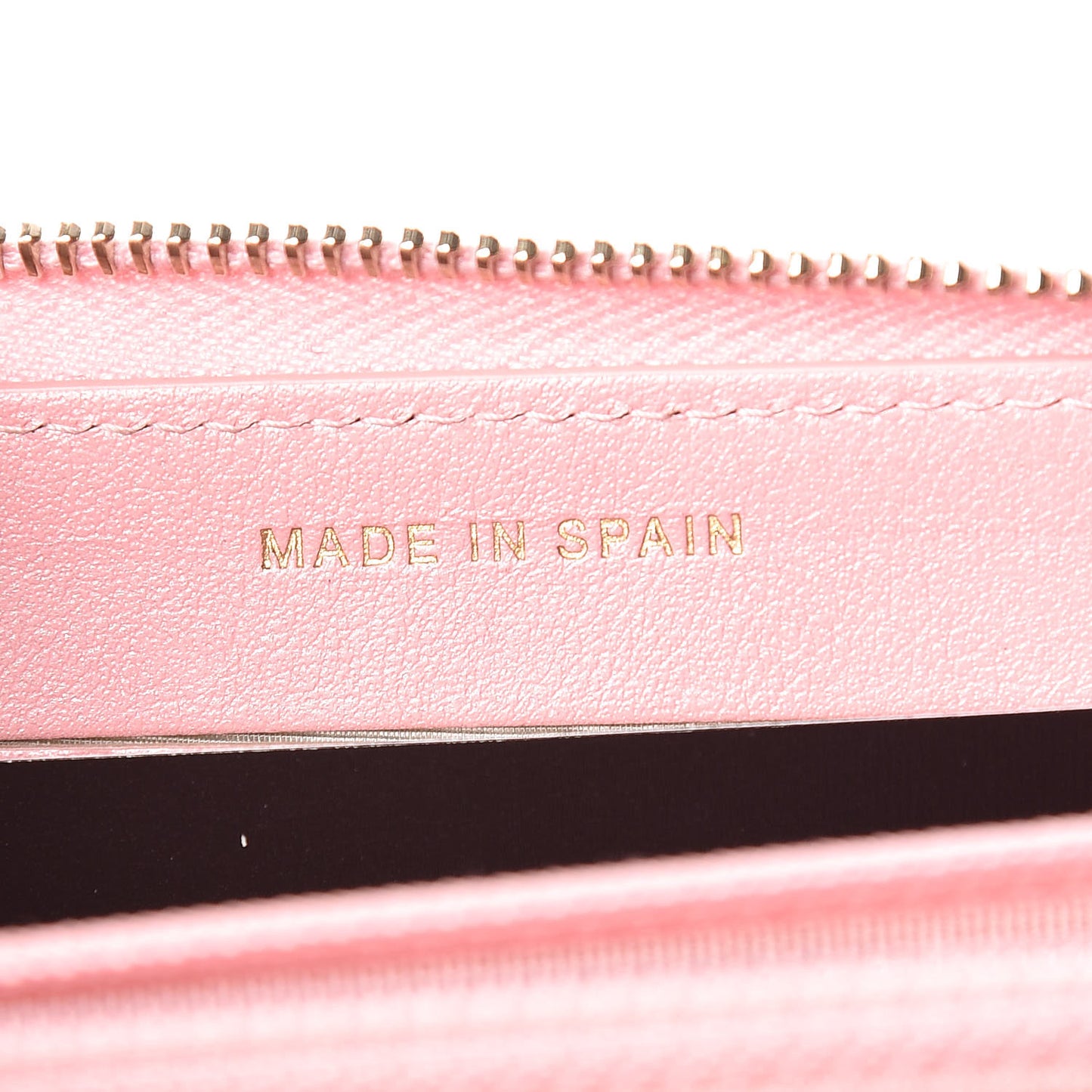 Iridescent Caviar Quilted Medium Zip Around Wallet Pink