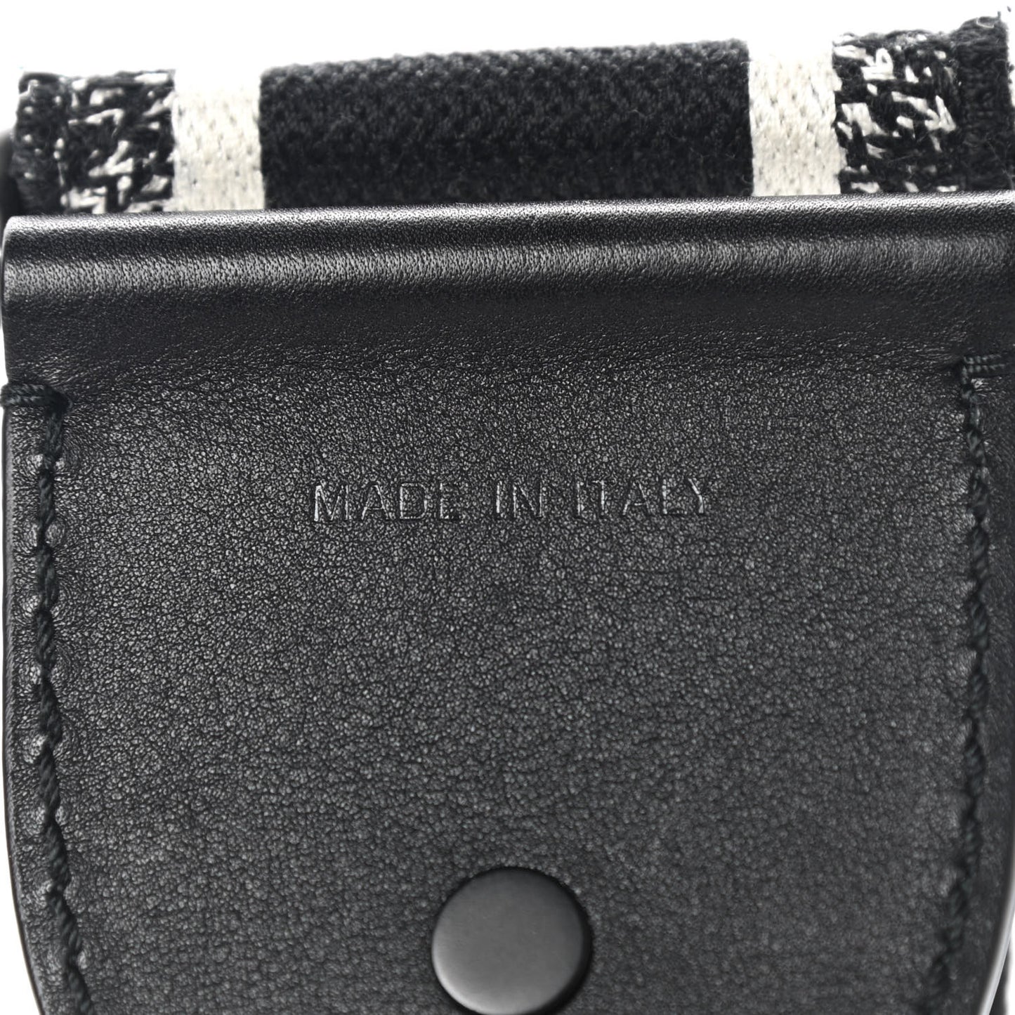 Canvas Embroidered Shoulder Strap Black Ultramatte
