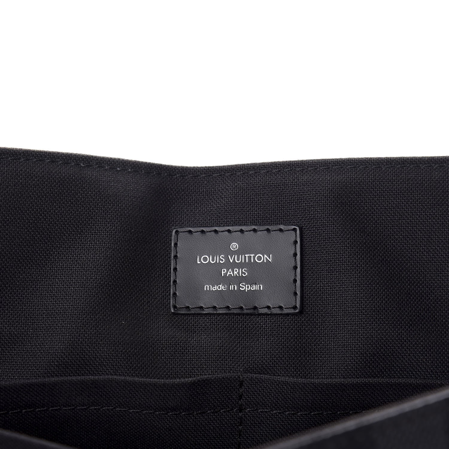 Louis Vuitton Damier Graphite District MM 5 of 9