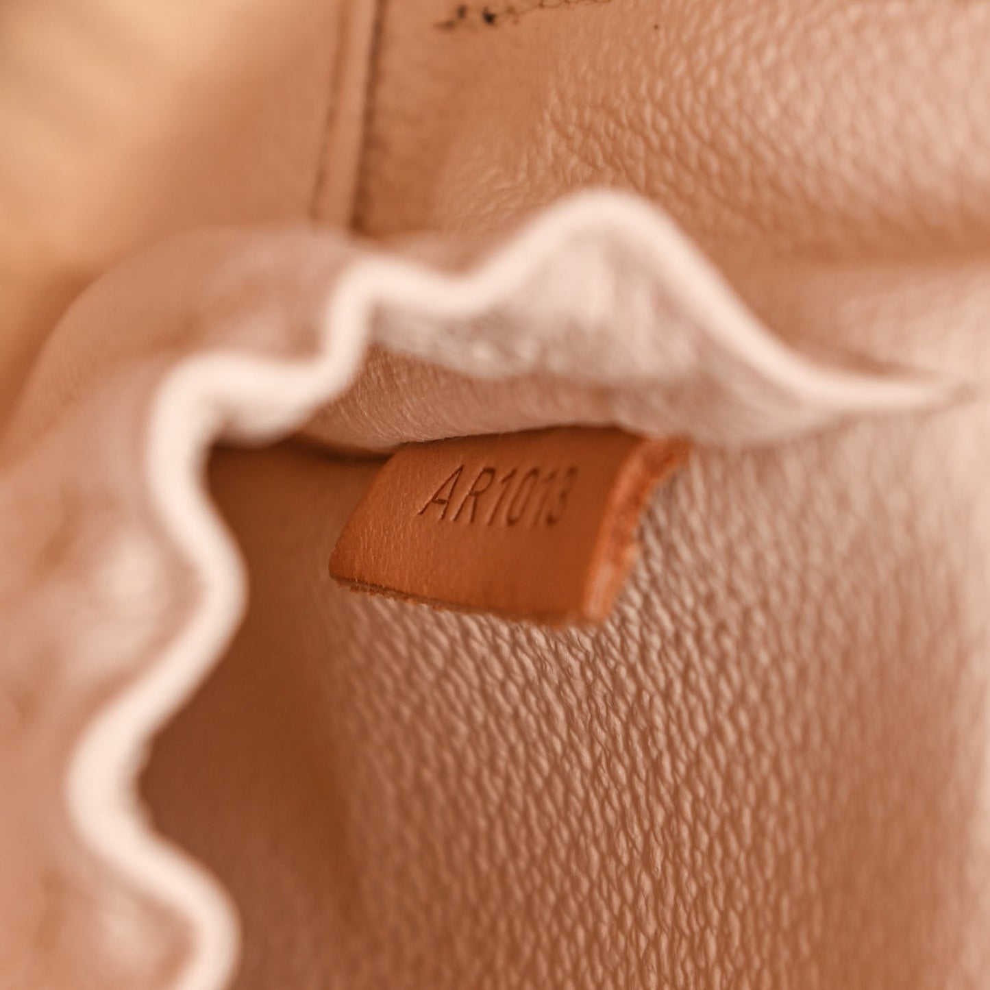 Monogram Spontini
