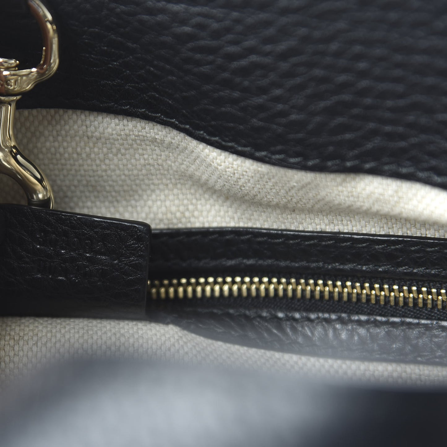 Pebbled Calfskin Medium Soho Chain Shoulder Bag Black