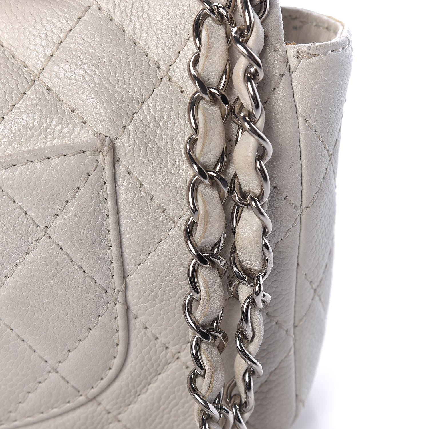 Chanel Soft Caviar Quilted East West Flap White 27 of 31