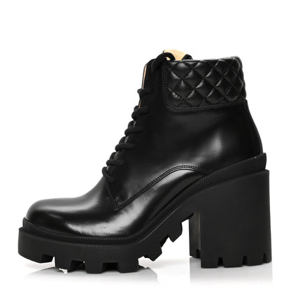 Gucci Magnum Calfskin Nappa Quilted Lace Up Ankle Boots 38.5 Black 1 of 8
