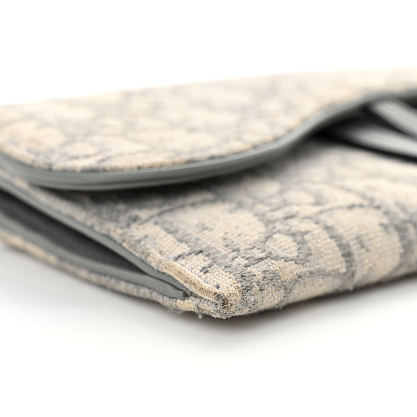 Oblique Saddle Chain Long Wallet Grey
