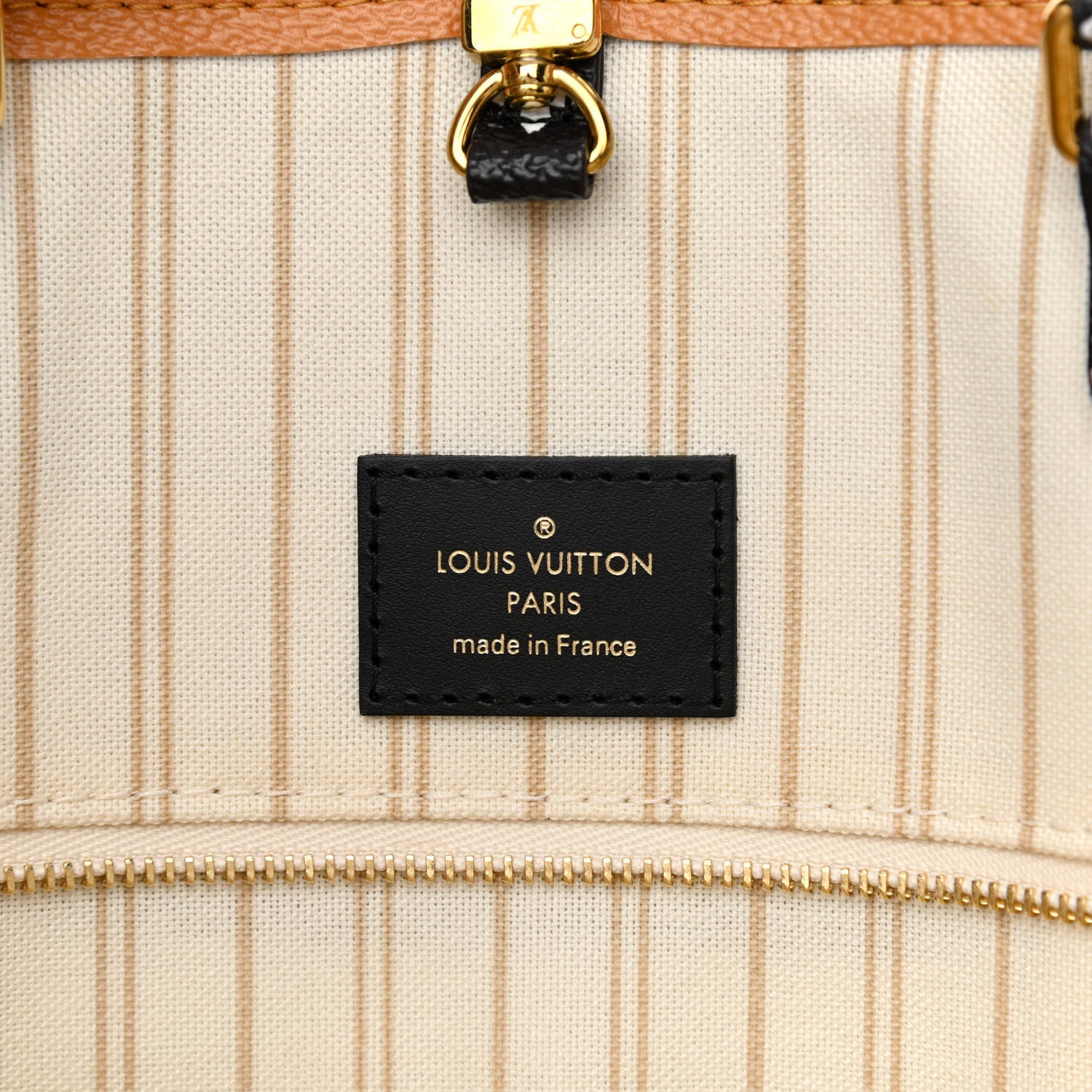 Louis Vuitton Monogram Giant Jungle Onthego GM Ivory 6 of 8