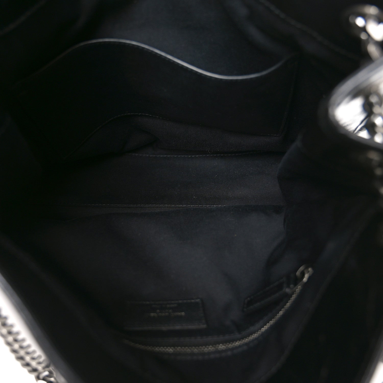Saint Laurent Crinkled Calfskin Matelasse Monogram Medium Niki Shopper Tote Black 5 of 10