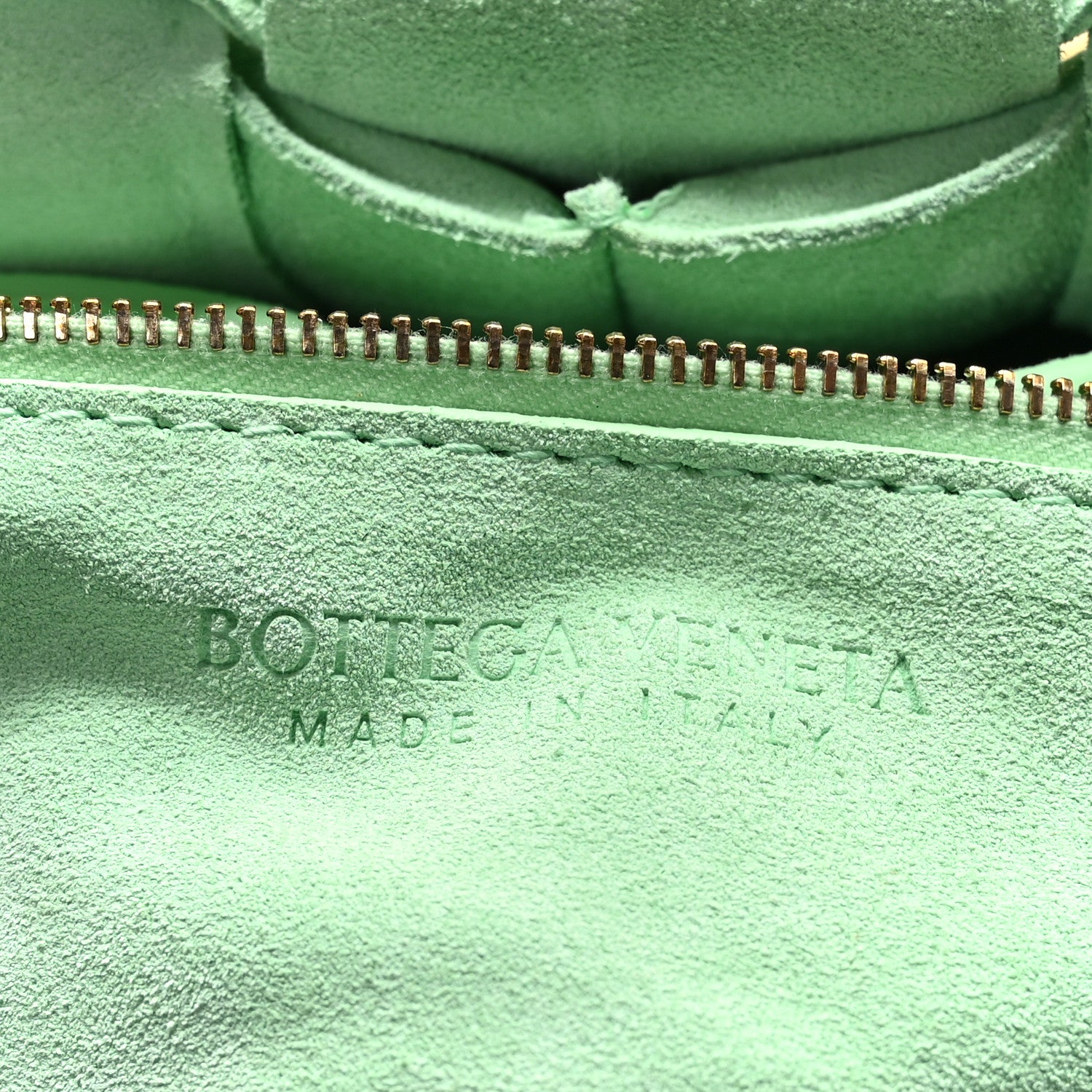 Bottega Veneta Suede Maxi Intrecciato Padded Chain Cassette Crossbody Bag Wasabi 6 of 8