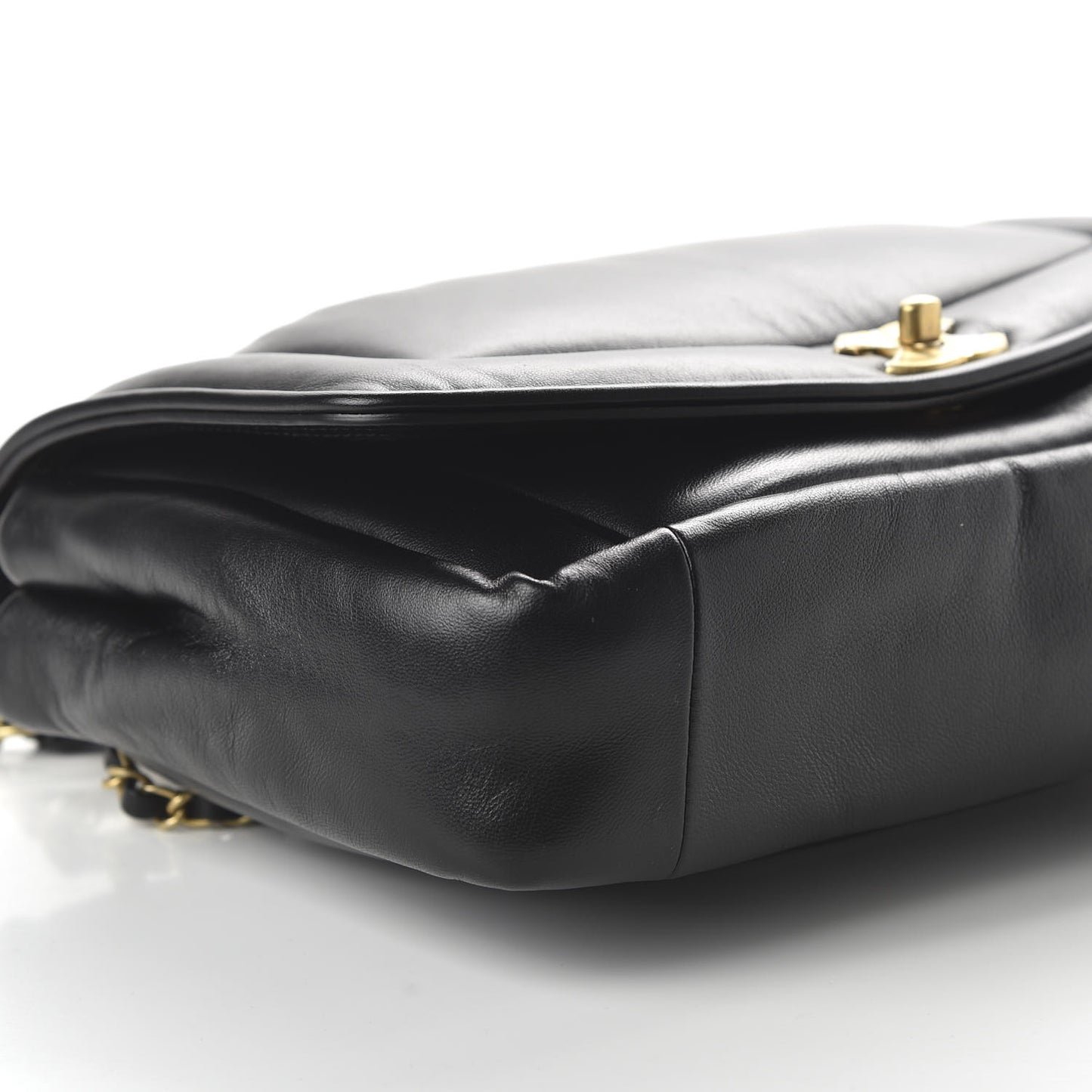 Lambskin Medium Simply Flap Black