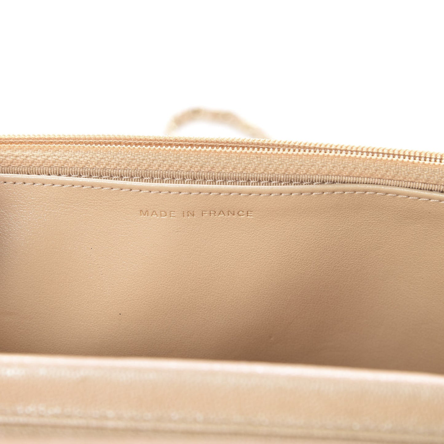 Iridescent Caviar Quilted Wallet On Chain WOC Beige