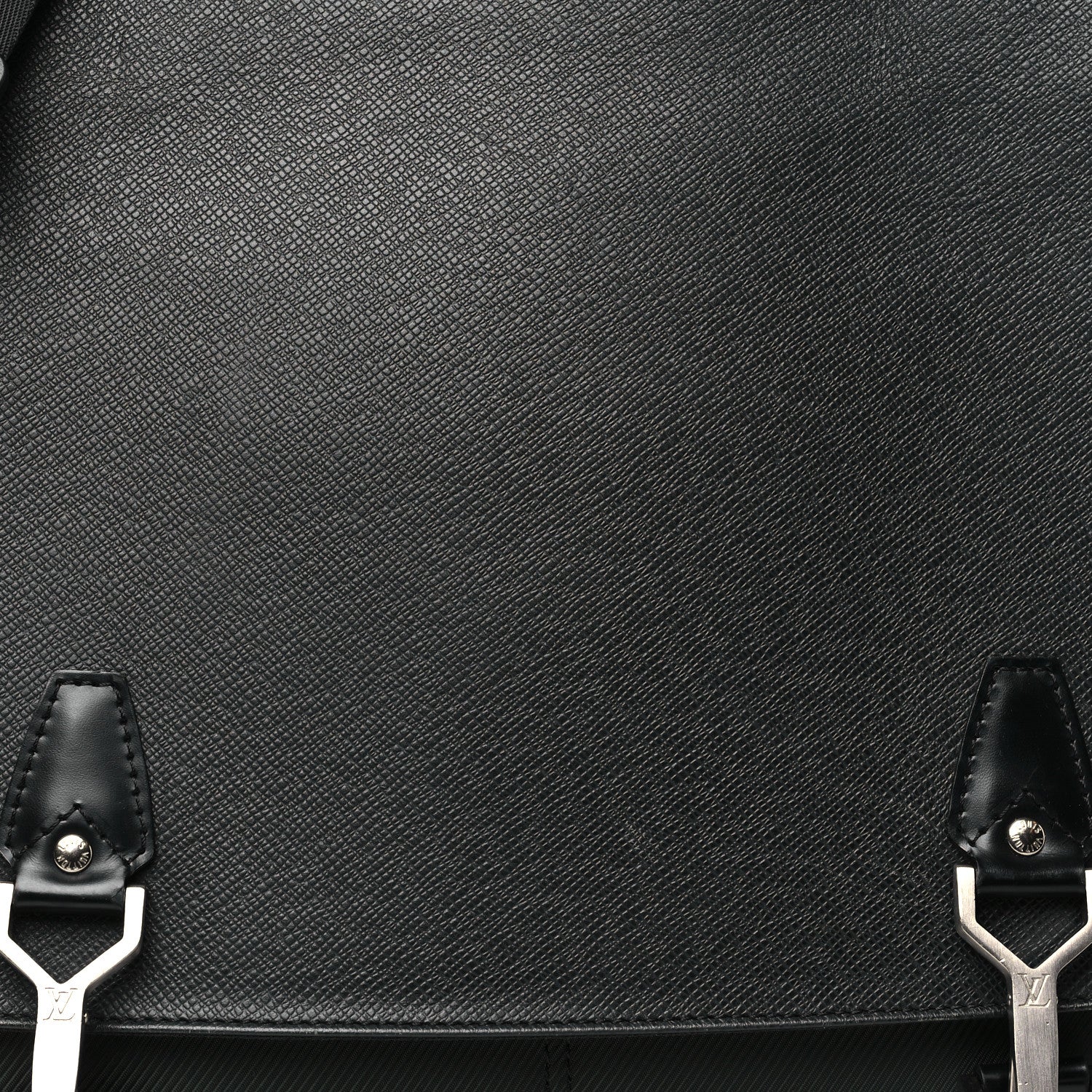 Louis Vuitton Taiga Dersou Messenger Bag Ardoise 7 of 14