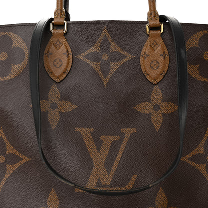 Louis Vuitton Reverse Monogram Giant Onthego GM 7 of 10