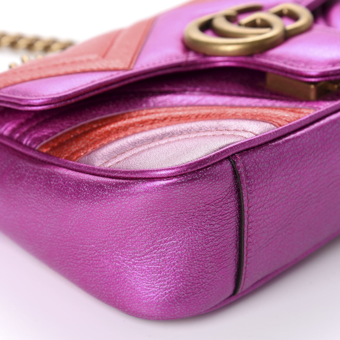 Metallic Calfskin Matelasse Mini GG Marmont Shoulder Bag Fuchsia