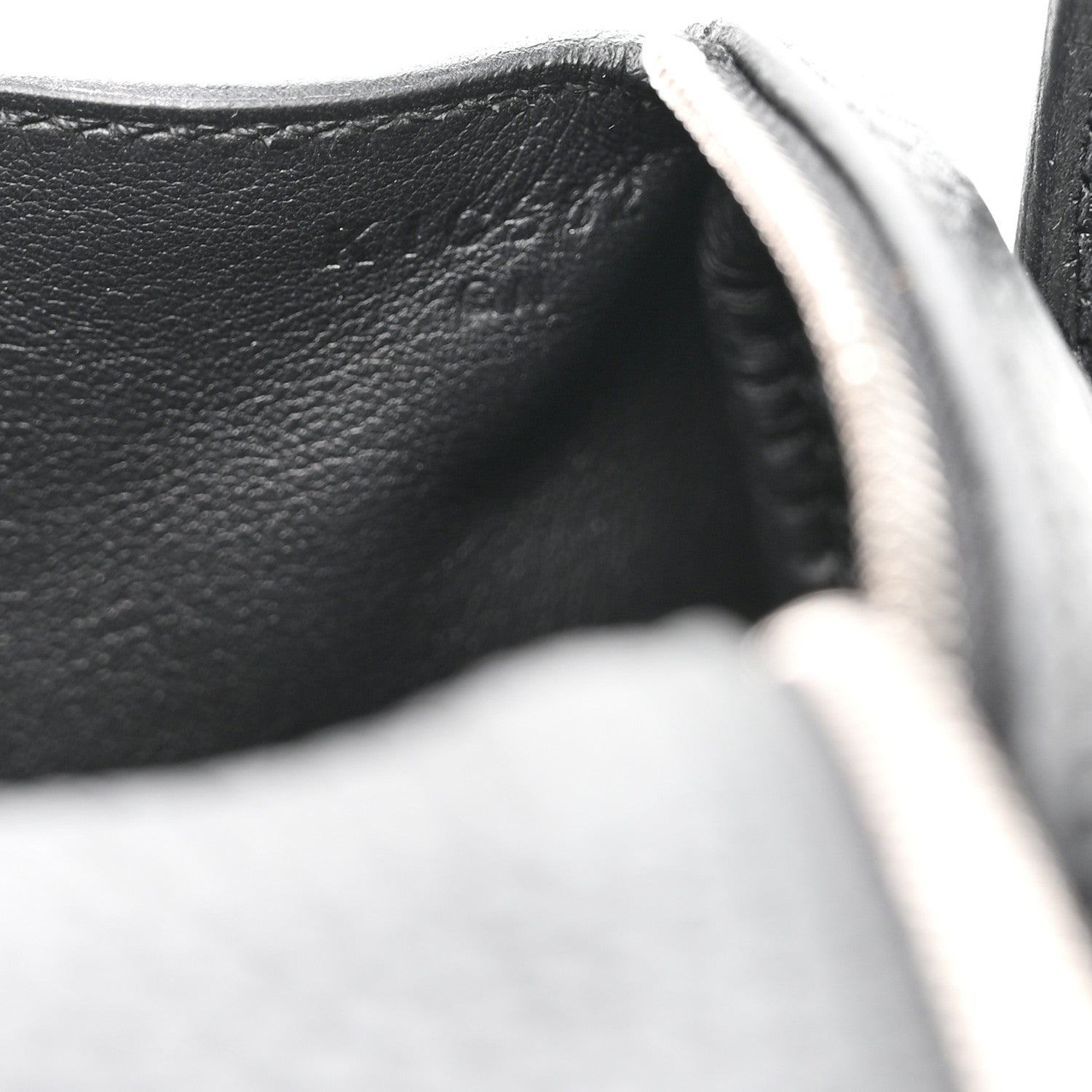 Hermes Taurillon Clemence Mini Lindy 20 Black 7 of 11